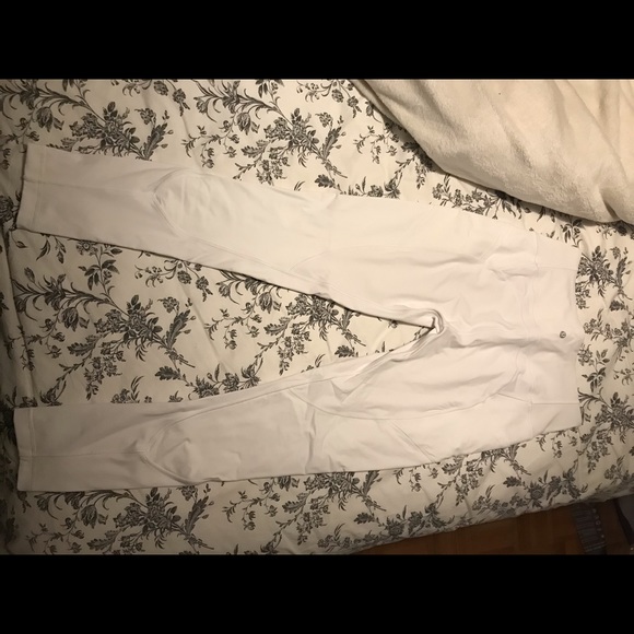 NWOT All The Right Places Pant - Picture 3 of 4